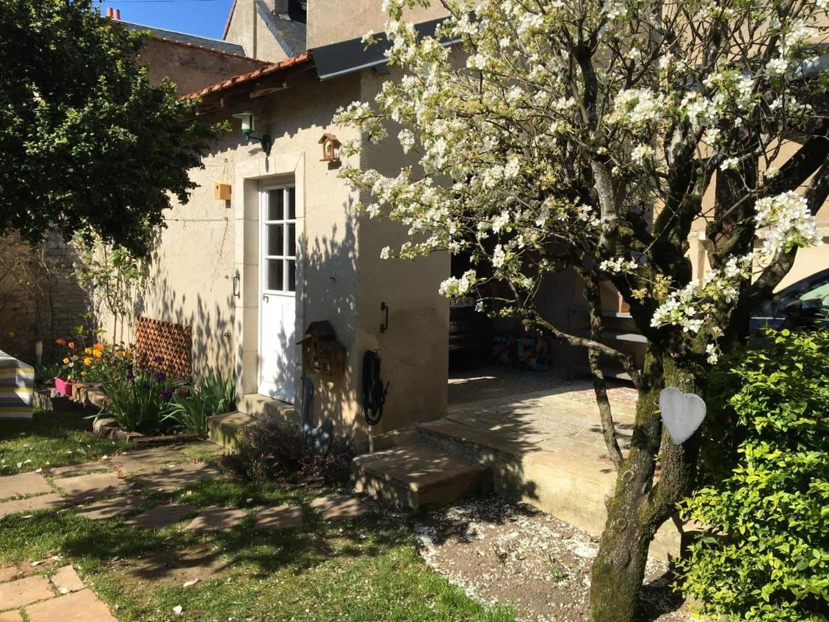 La Maison De Montaboulin Châteauroux Exterior foto